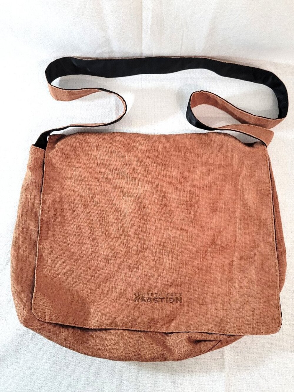 Kenneth Cole Reaction Canvas Flapover Messenger Bag Rust Brown Laptop Travel